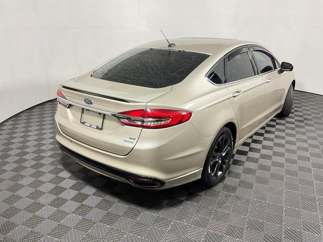 Photo of 2018 White Gold Metallic Ford Fusion