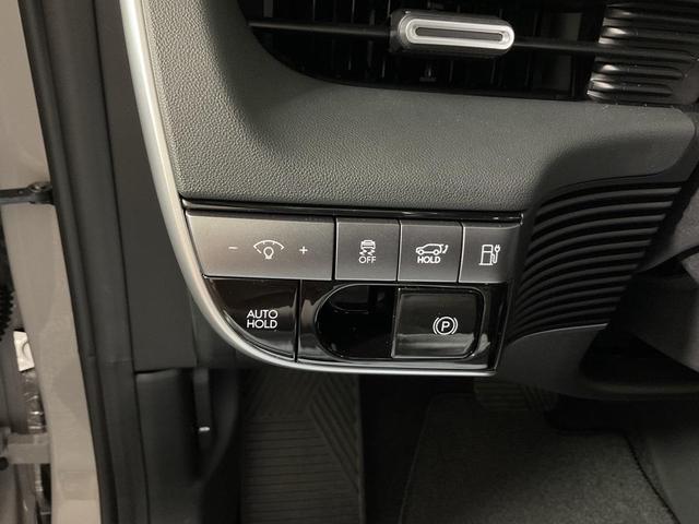 Photo of 2025 Cyber Gray Hyundai IONIQ 5