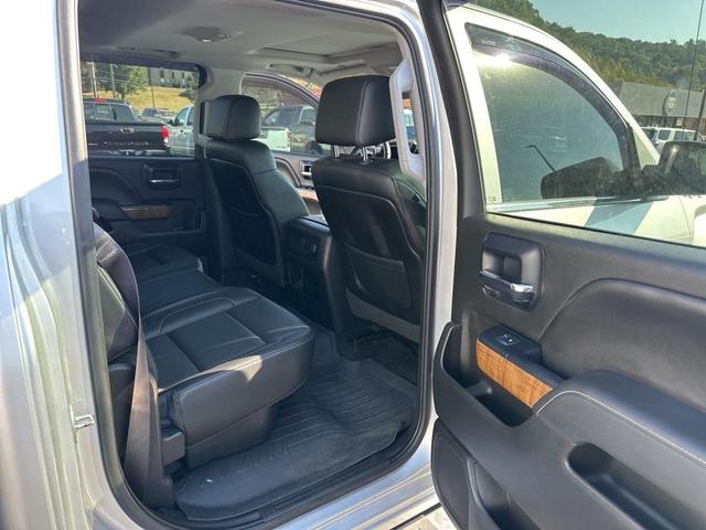 Photo of 2014 Quicksilver Metallic GMC Sierra 1500