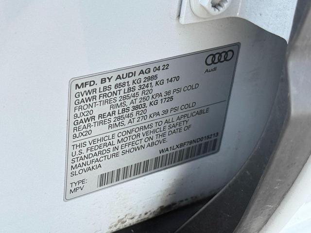 Photo of 2022 Glacier White Audi Q7