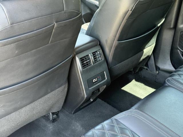 Photo of 2022 Black Diamond Mitsubishi Outlander