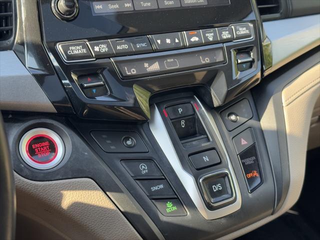 Photo of 2022 Platinum White Pearl Honda Odyssey