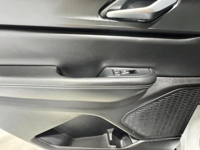 Photo of 2023 Silver Zynith Jeep Grand Cherokee L