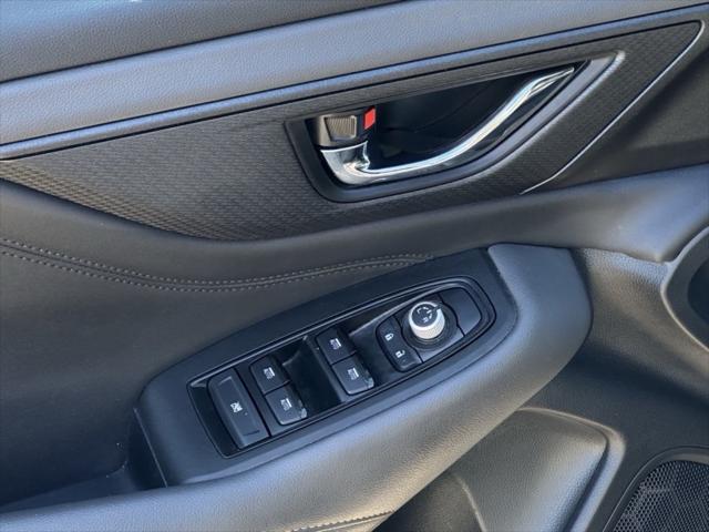 Photo of 2022 Crystal Black Silica Subaru Outback