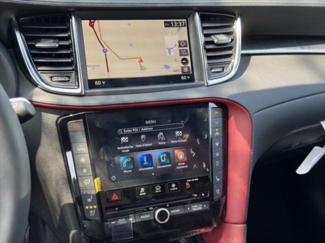 Photo of 2025 Radiant White INFINITI QX55