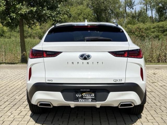 Photo of 2025 Radiant White INFINITI QX55
