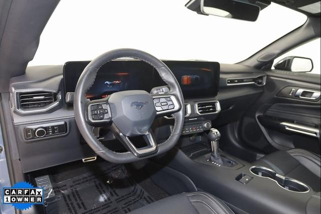 Photo of 2024 Vapor Blue Metallic Ford Mustang