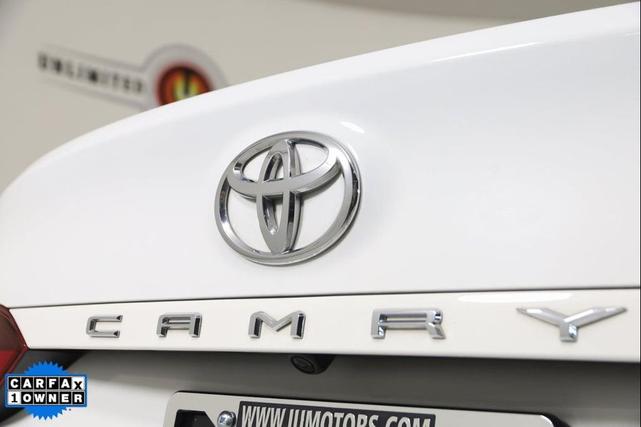 Photo of 2022 White Toyota Camry