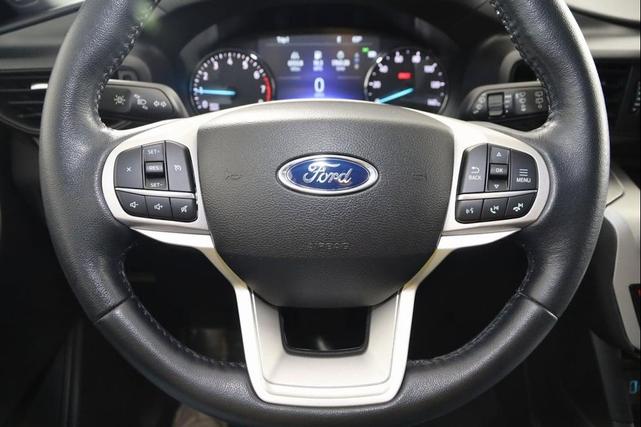 Photo of 2022 Carbonized Gray Metallic Ford Explorer