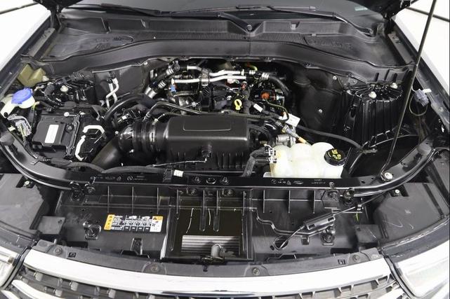 Photo of 2022 Carbonized Gray Metallic Ford Explorer