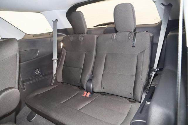 Photo of 2022 Carbonized Gray Metallic Ford Explorer