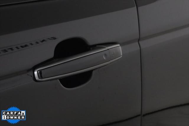 Photo of 2022 Santorini Black Metallic Land Rover Range Rover Sport