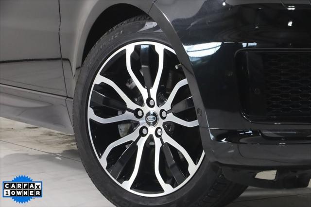 Photo of 2022 Santorini Black Metallic Land Rover Range Rover Sport