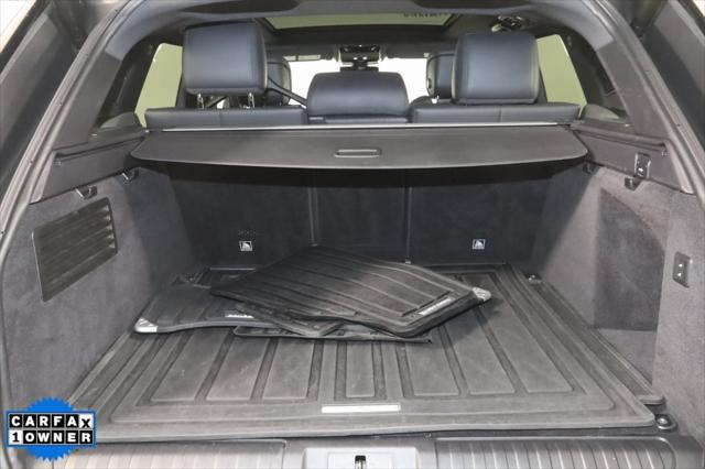 Photo of 2022 Santorini Black Metallic Land Rover Range Rover Sport