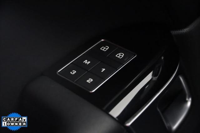 Photo of 2022 Santorini Black Metallic Land Rover Range Rover Sport