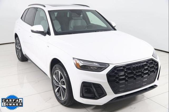 Photo of 2024 Arkona White Audi Q5