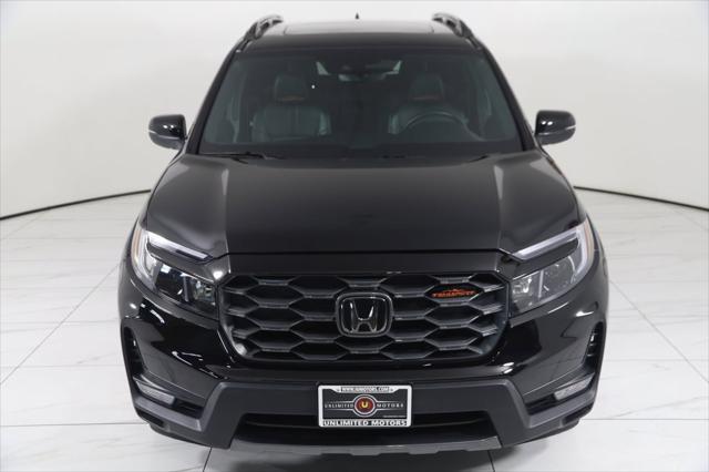 Photo of 2022 Crystal Black Pearl Honda Passport