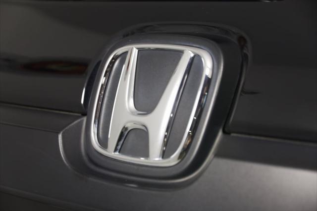 Photo of 2022 Crystal Black Pearl Honda Passport
