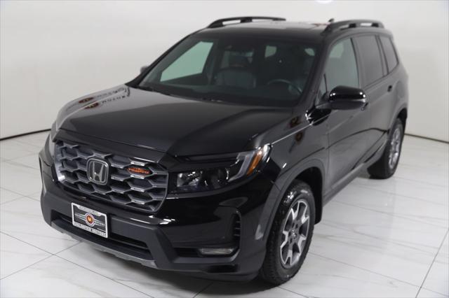 Photo of 2022 Crystal Black Pearl Honda Passport