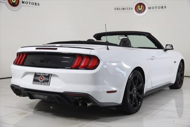 Photo of 2019 Oxford White Ford Mustang
