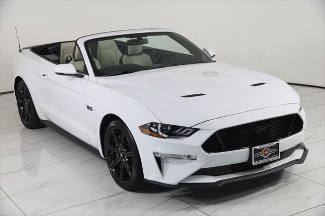 Photo of 2019 Oxford White Ford Mustang