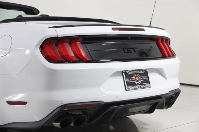 Photo of 2019 Oxford White Ford Mustang