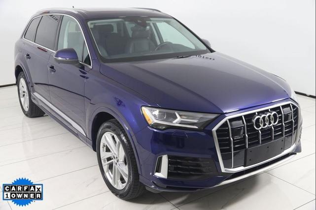 Photo of 2022 Navarra Blue Metallic Audi Q7