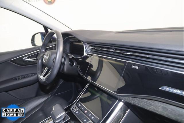 Photo of 2022 Navarra Blue Metallic Audi Q7