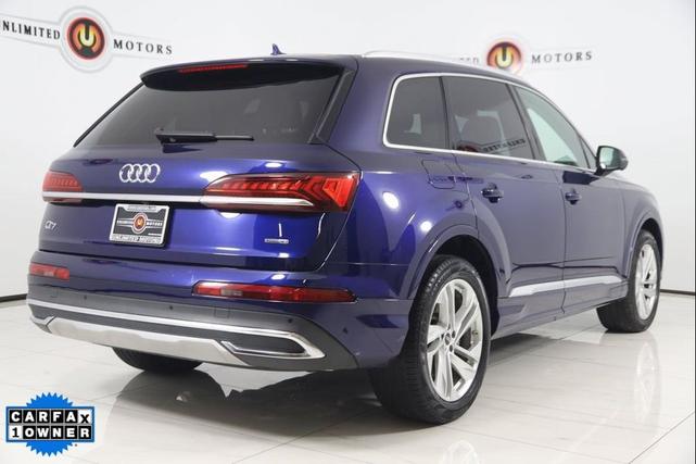 Photo of 2022 Navarra Blue Metallic Audi Q7