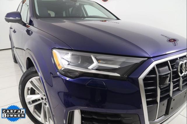 Photo of 2022 Navarra Blue Metallic Audi Q7