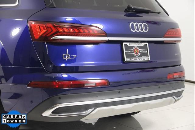 Photo of 2022 Navarra Blue Metallic Audi Q7