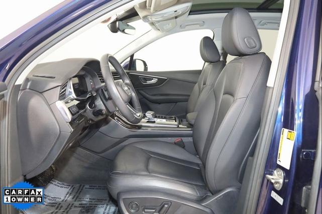 Photo of 2022 Navarra Blue Metallic Audi Q7
