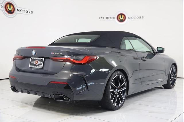 Photo of 2023 Gray Metallic BMW M440