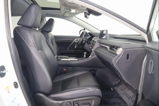 Photo of 2020 Eminent White Pearl Lexus RX 350