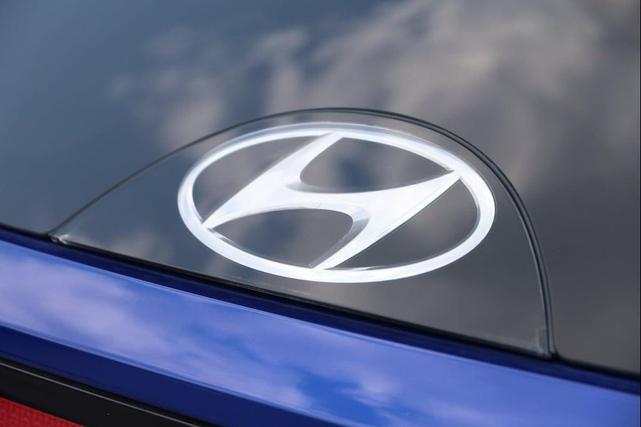 Photo of 2022 Intense Blue Hyundai TUCSON