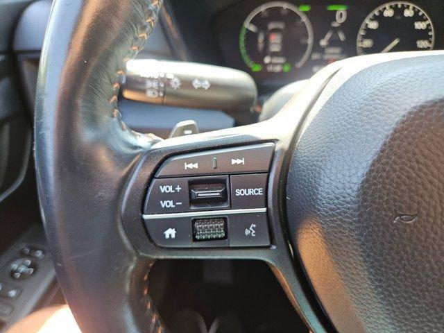 Photo of 2023 Platinum White Pearl Honda CR-V Hybrid