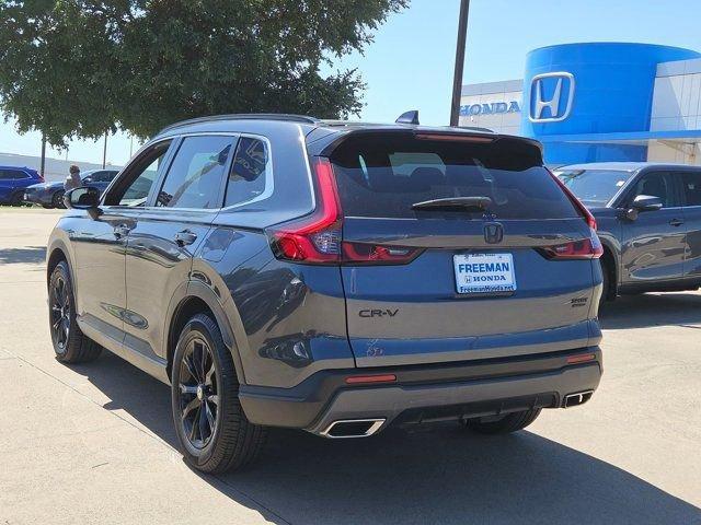 Photo of 2023 Platinum White Pearl Honda CR-V Hybrid