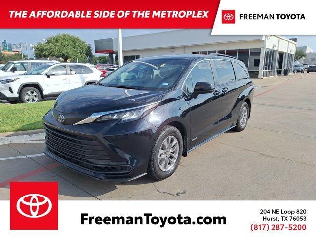 2021 Toyota Sienna