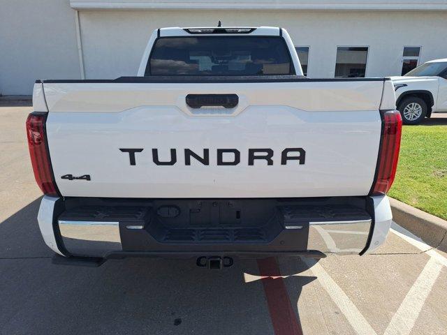 Photo of 2023 White Toyota Tundra