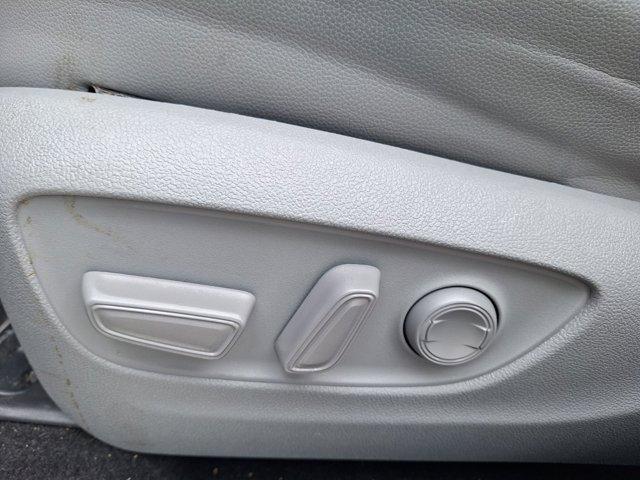 Photo of 2023 Celestial Silver Metallic Toyota Highlander