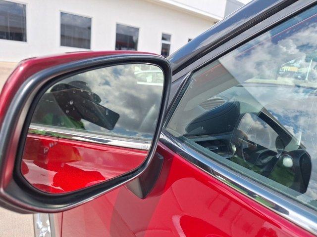 Photo of 2022 Ruby Flare Pearl Toyota Highlander Hybrid