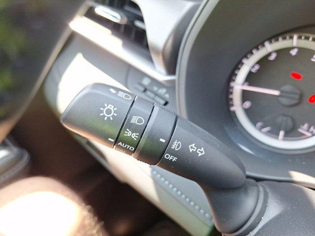 Photo of 2024 Black Toyota Highlander