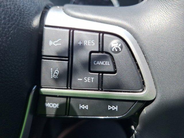Photo of 2024 Black Toyota Highlander
