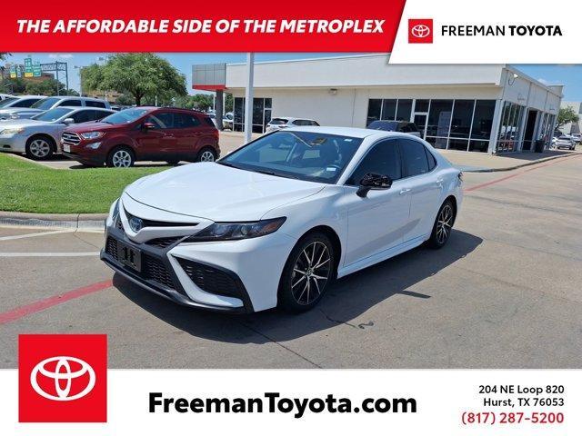 2024 Toyota Camry Hybrid