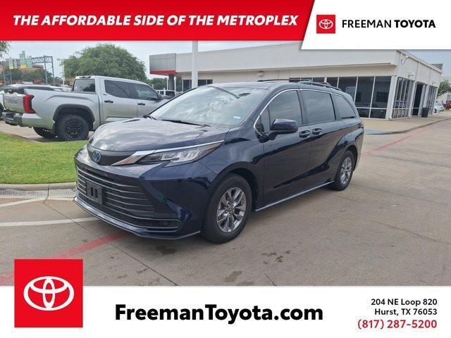 2023 Toyota Sienna