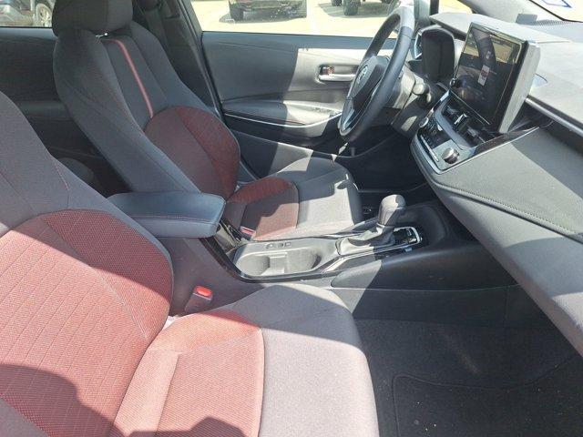 Photo of 2023 White Toyota Corolla
