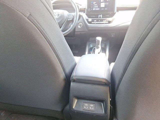 Photo of 2023 White Toyota Corolla
