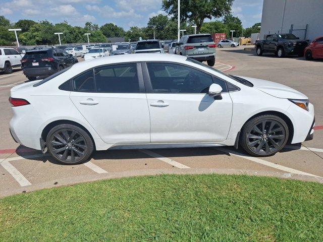 Photo of 2023 White Toyota Corolla