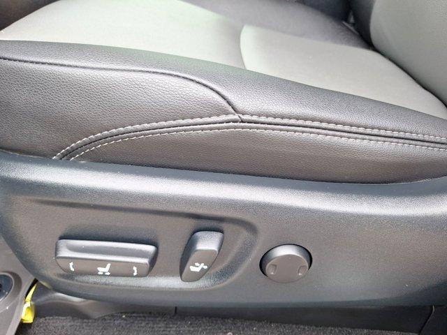 Photo of 2024 Classic Silver Metallic Toyota 4Runner