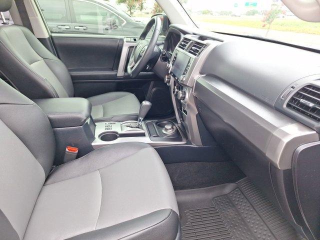 Photo of 2024 Classic Silver Metallic Toyota 4Runner